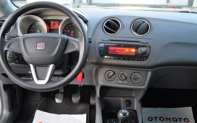 Seat Ibiza cena 20000 przebieg: 150000, rok produkcji 2009 z Łeba małe 562